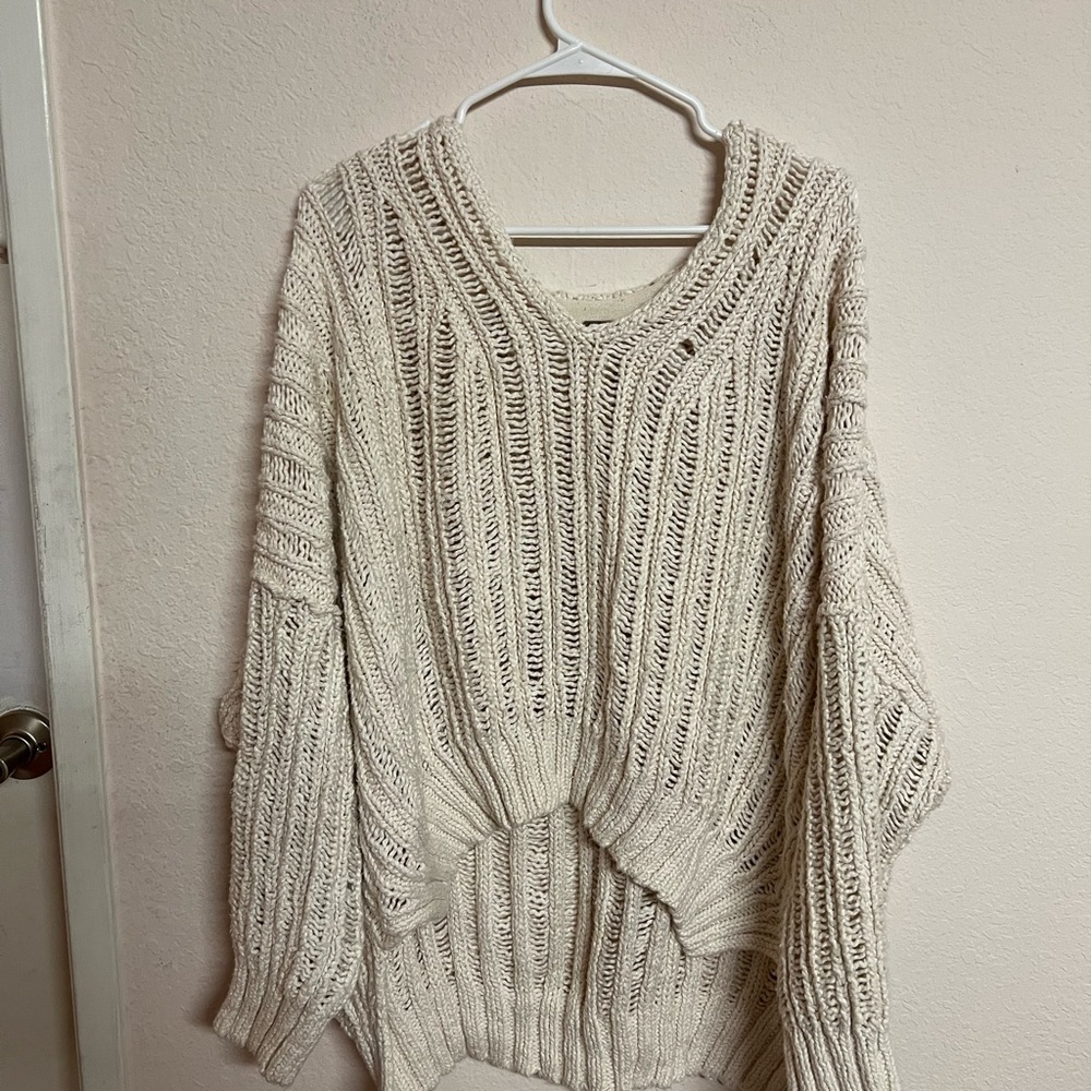 nwot Free People Women's cream M cotton oversized sweater crochet.